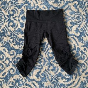 Lulu 🍋 seamless crop